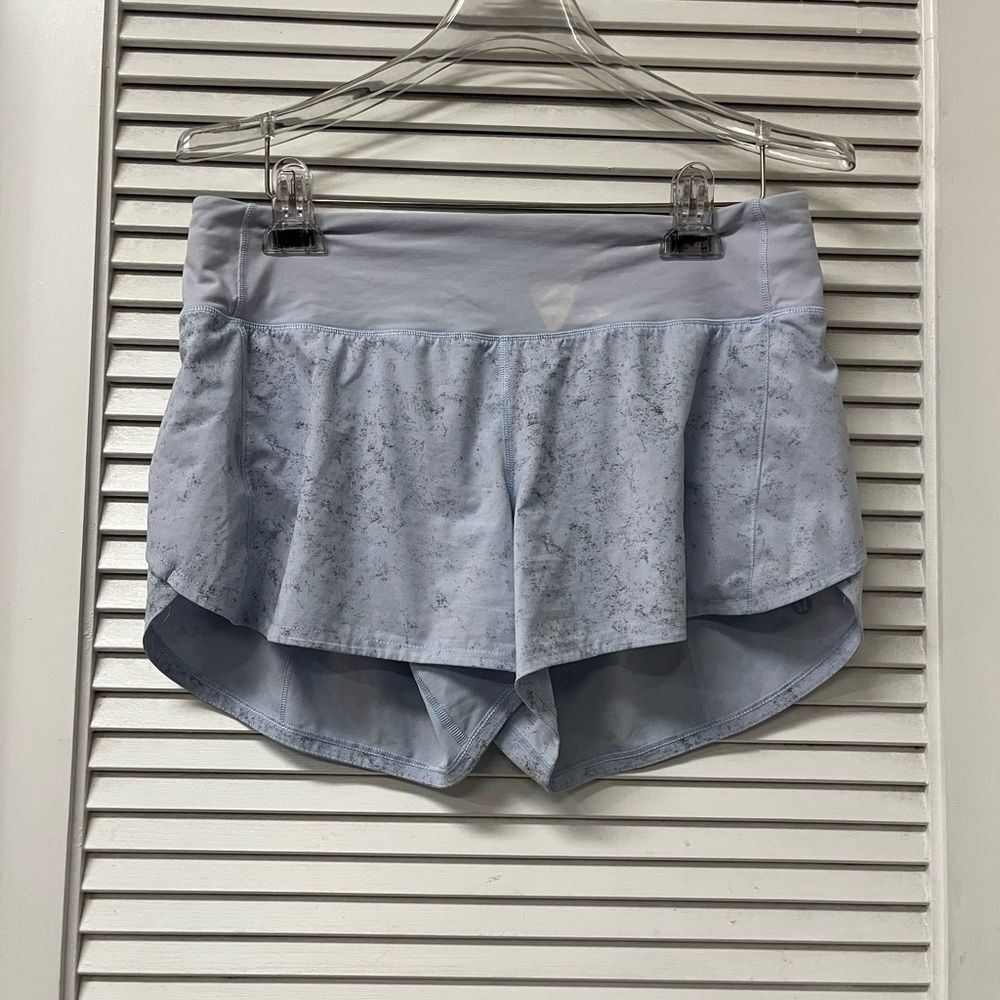 LULULEMON ✨sz8✨Women's Light Blue Athletic Shorts
